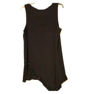 Sleeveless asymmetrical top